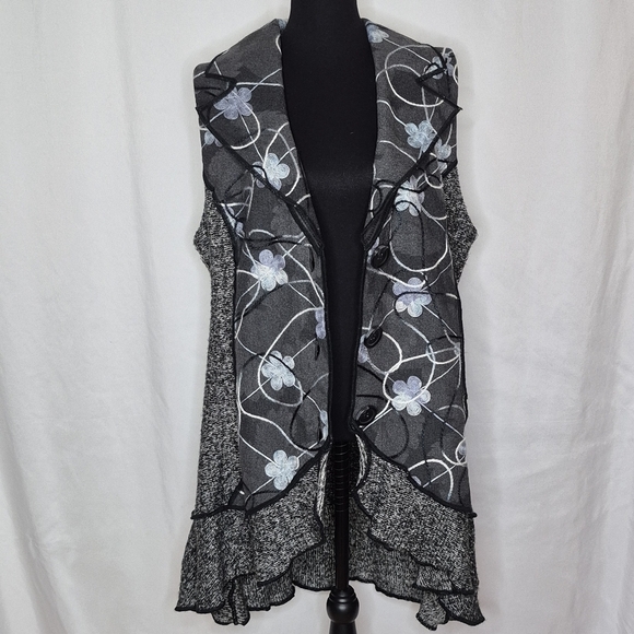 Sioni Studios Sleeveless Cardigan - Size XL - Picture 6 of 13